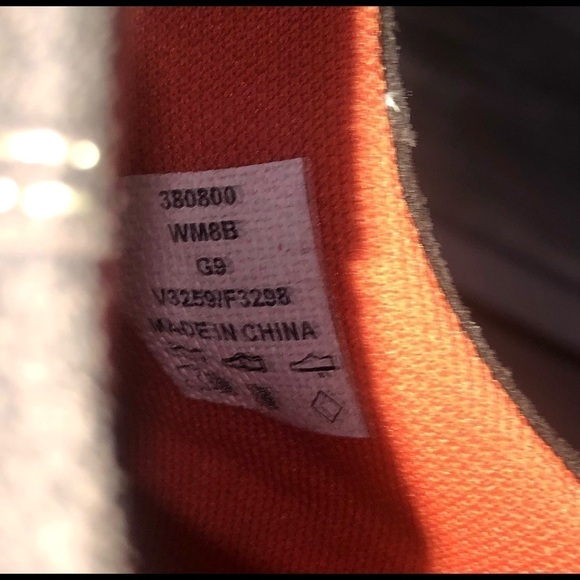 Lands end Woman’s NIB Zip Trekkers Shoes spice brown Size 8M new - Picture 9 of 9